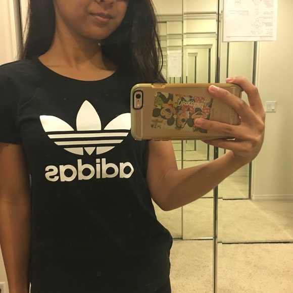Adidas logo shirt - Picture 2 of 2